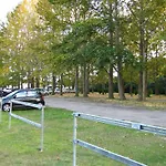 Laetitia 8 * Binz